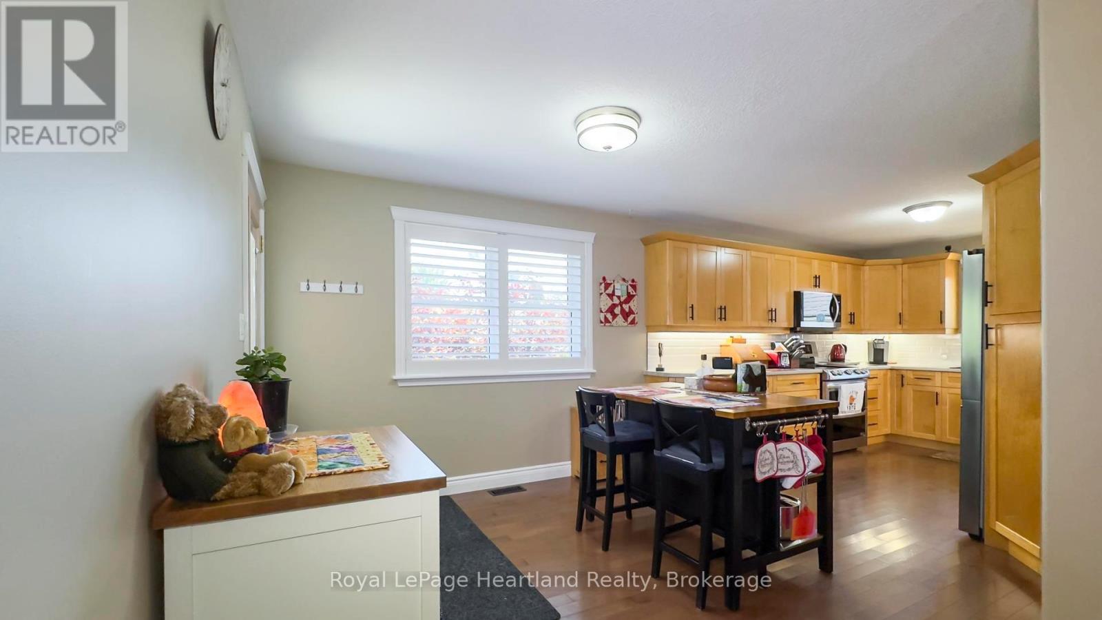 39 Balvina Drive W, Goderich, Ontario  N7A 4L2 - Photo 11 - X12313153