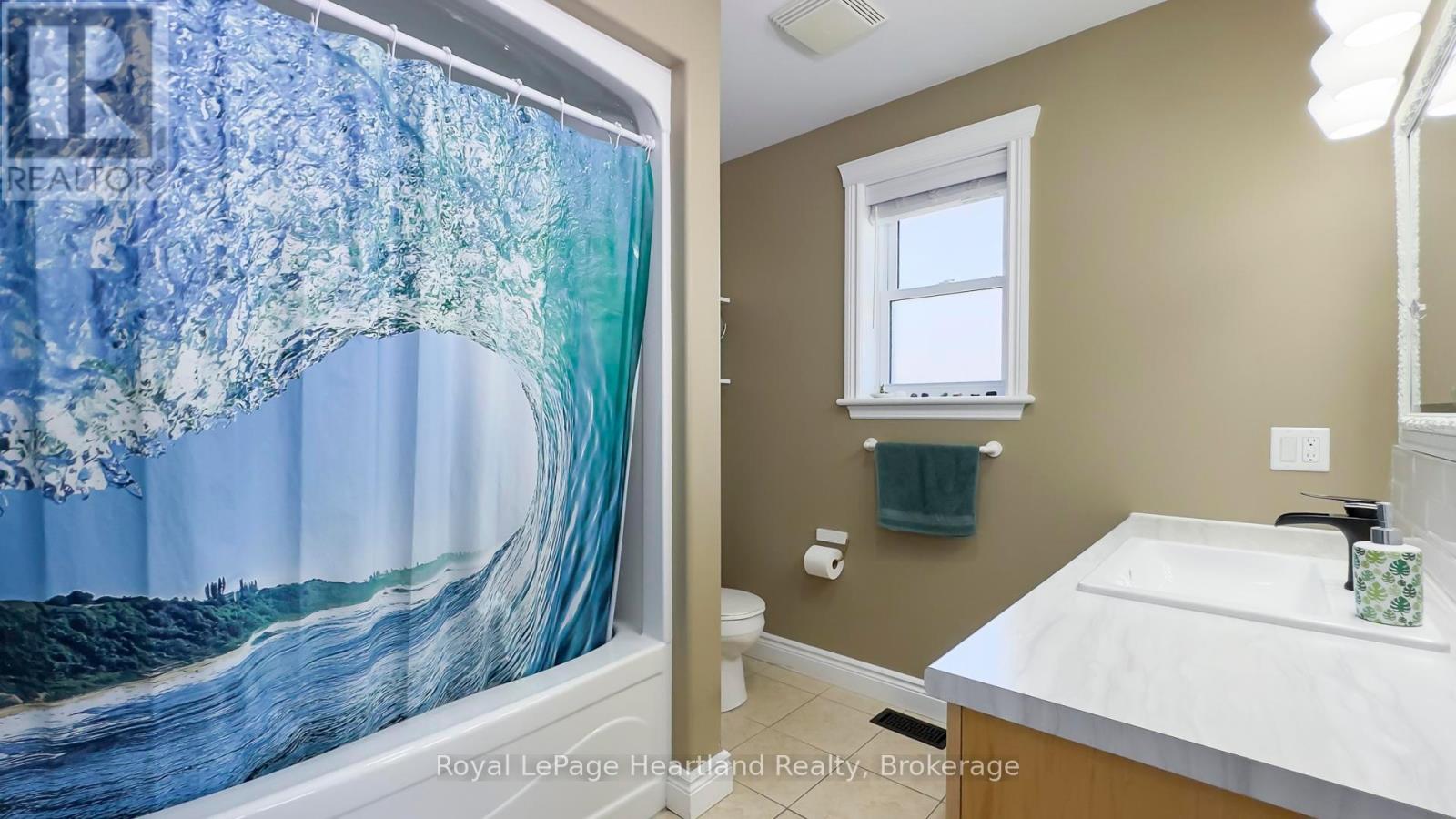 39 Balvina Drive W, Goderich, Ontario  N7A 4L2 - Photo 24 - X12313153