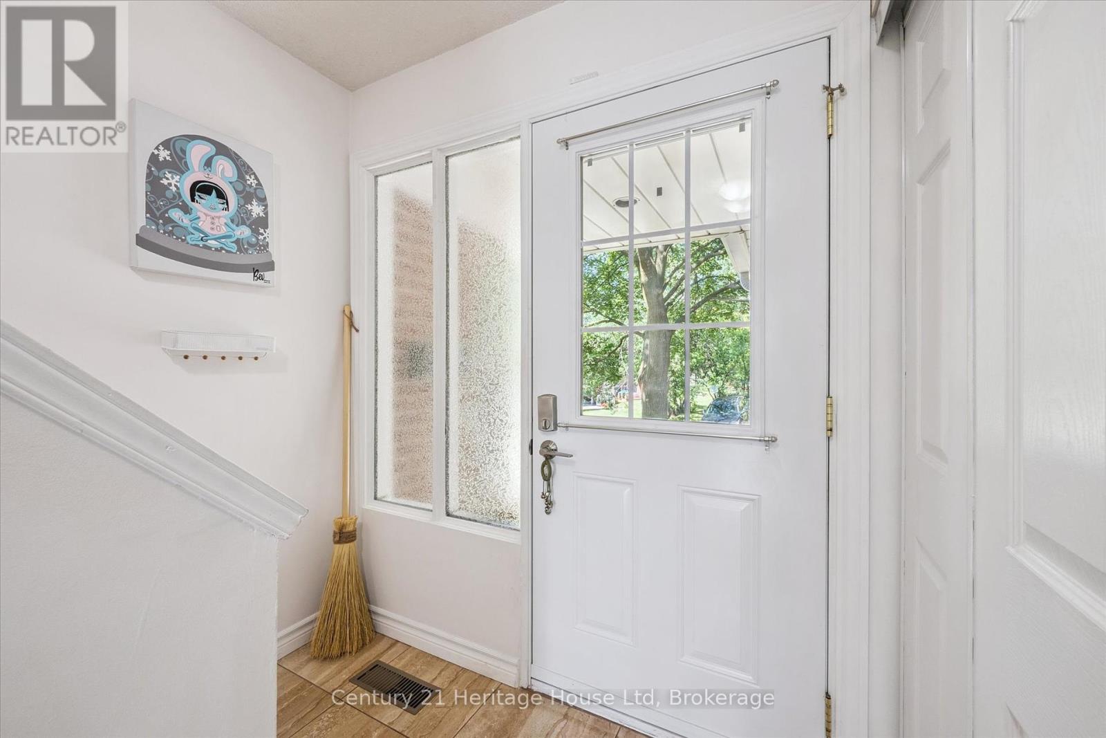 44 - 16 Hadati Road, Guelph, Ontario  N1E 6M2 - Photo 3 - X12313156
