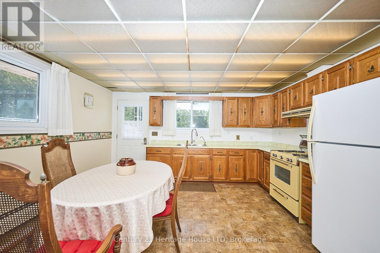 2229 Houck Crescent, Fort Erie, Ontario  L2A 5M4 - Photo 26 - X12313144