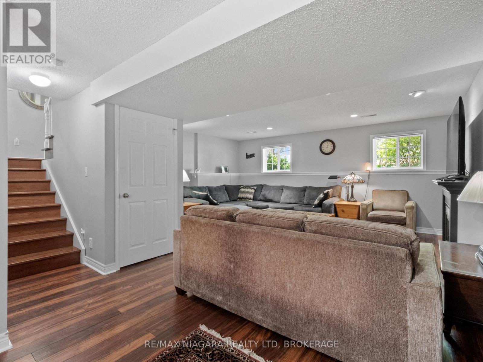 630 Scott Avenue, Fort Erie (Crescent Park), Ontario  L2A 5G2 - Photo 20 - X12313186