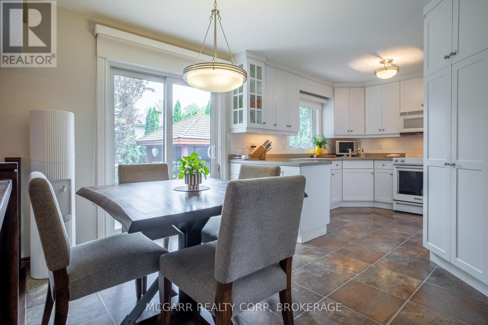 11 Lantana Circle, St. Catharines, Ontario  L2M 7M5 - Photo 13 - X12313209