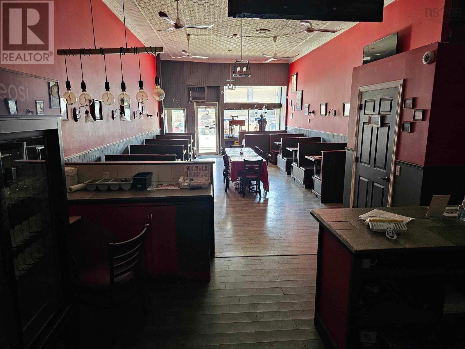 66 Commercial Street, North Sydney, Nova Scotia  B2A 1B8 - Photo 10 - 202427149