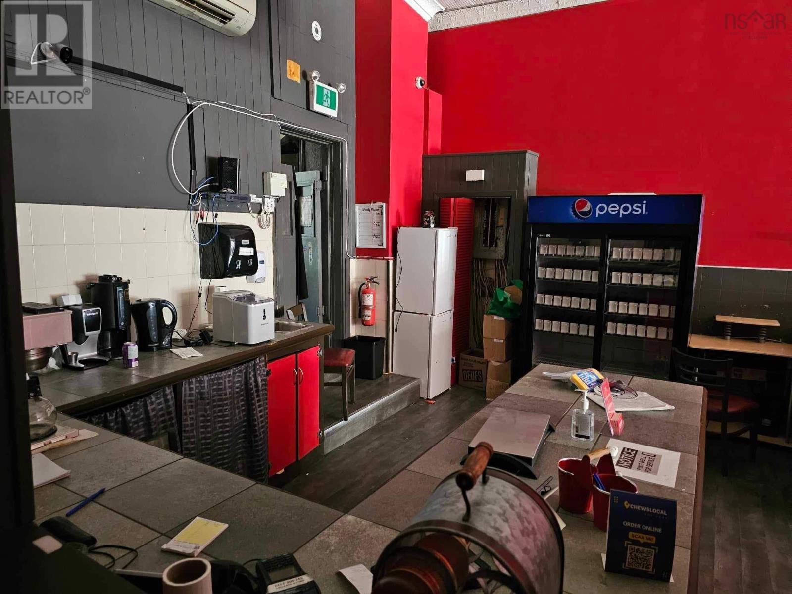 66 Commercial Street, North Sydney, Nova Scotia  B2A 1B8 - Photo 11 - 202427149