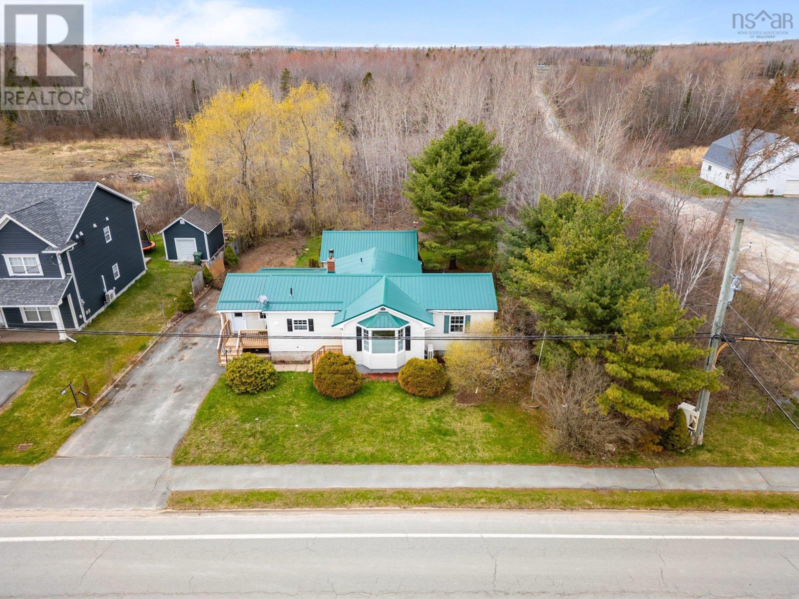 1308 Highway 2, Lantz, Nova Scotia  B2S 1Y8 - Photo 32 - 202509318