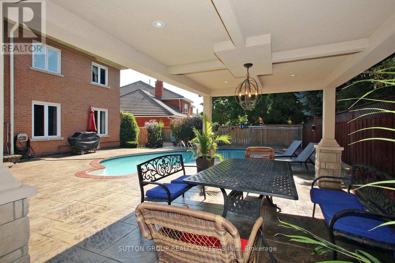 4873 Forest Hill Drive, Mississauga, Ontario  L5M 5B1 - Photo 45 - W12313063