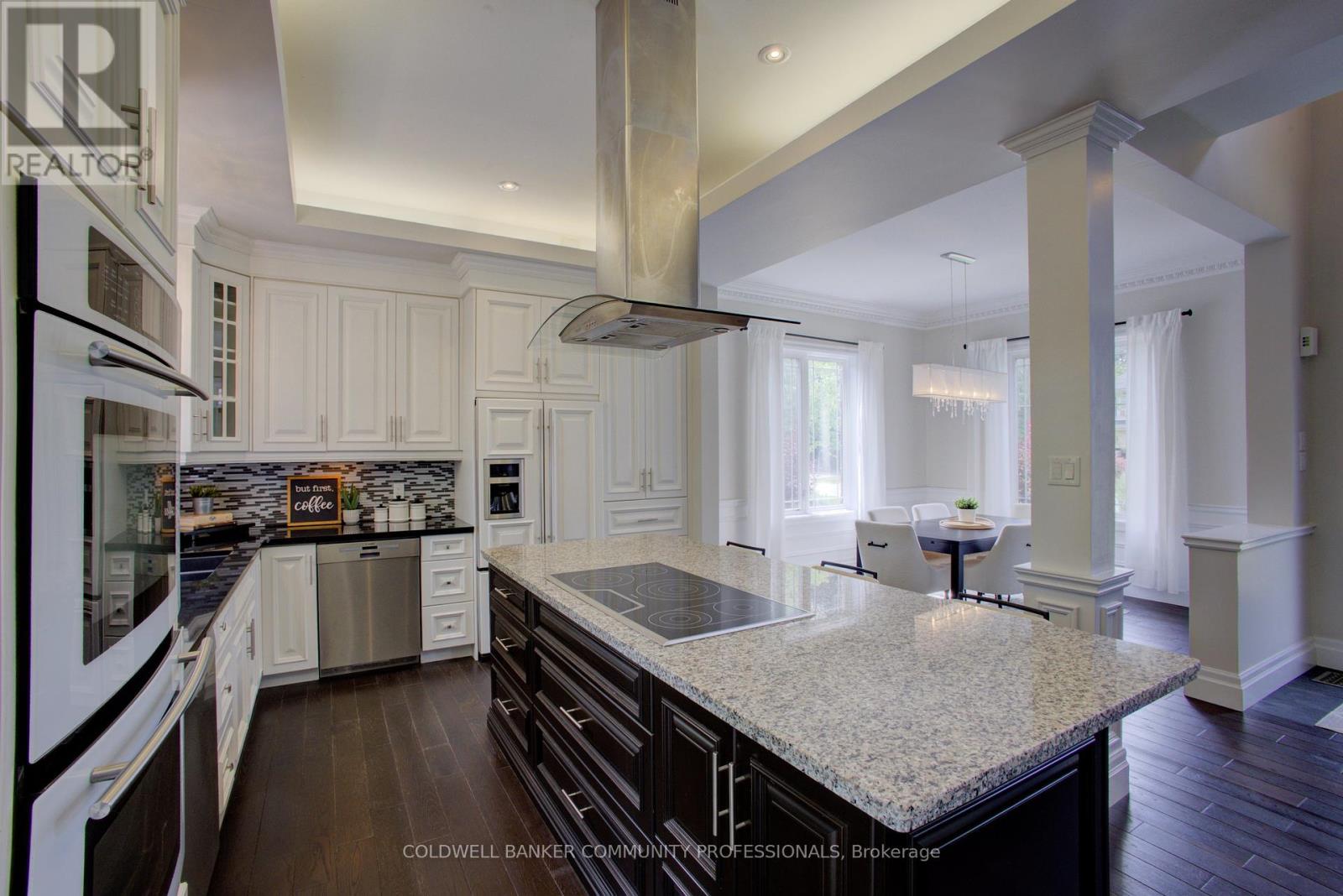 991 Glenwood Avenue, Burlington, Ontario  L7T 2K1 - Photo 16 - W12313102