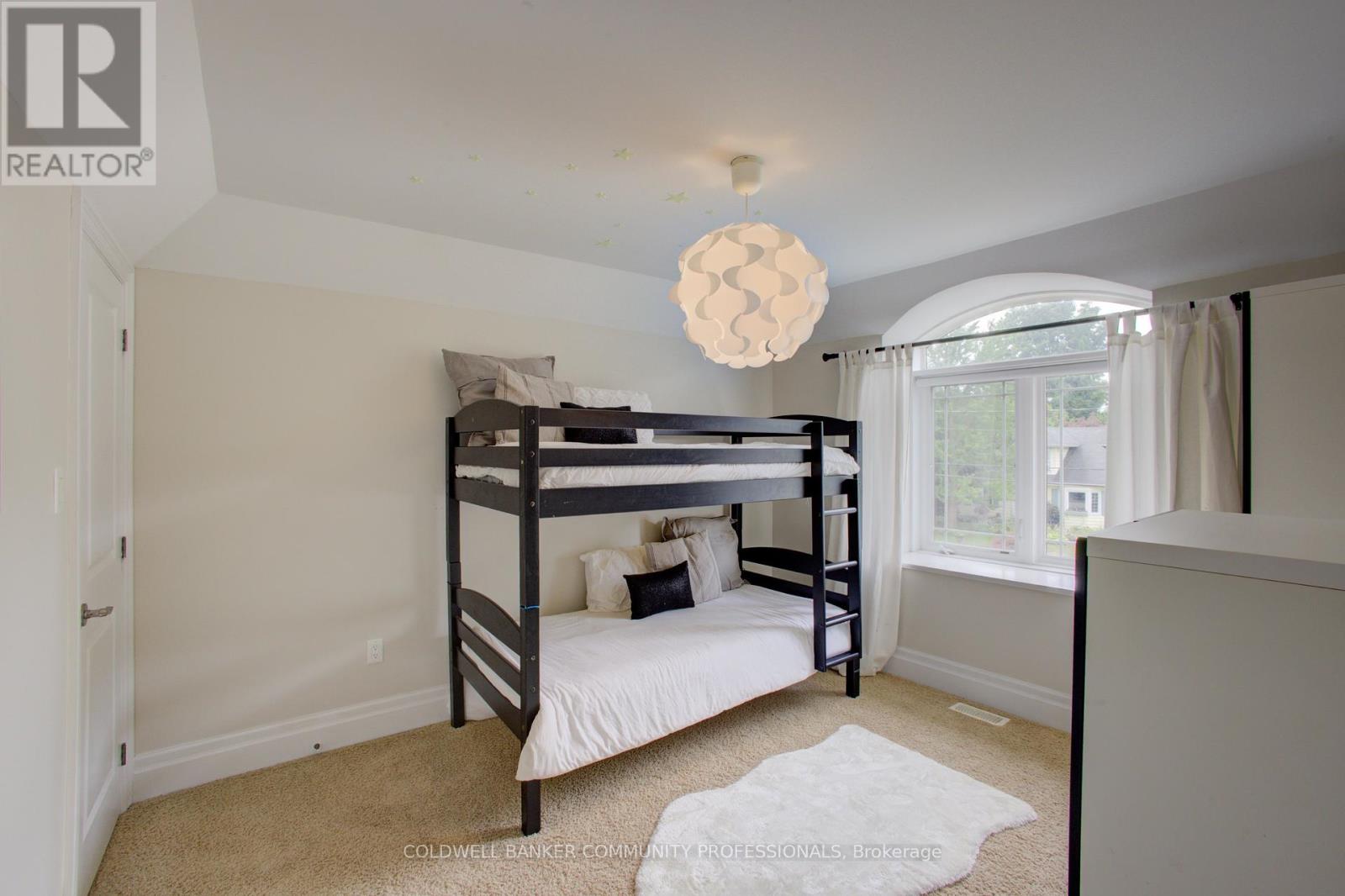 991 Glenwood Avenue, Burlington, Ontario  L7T 2K1 - Photo 28 - W12313102