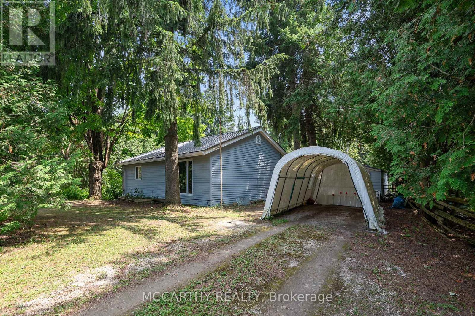 21 Mccutcheon Road, Mulmur, Ontario  L9V 3E8 - Photo 11 - X12313094