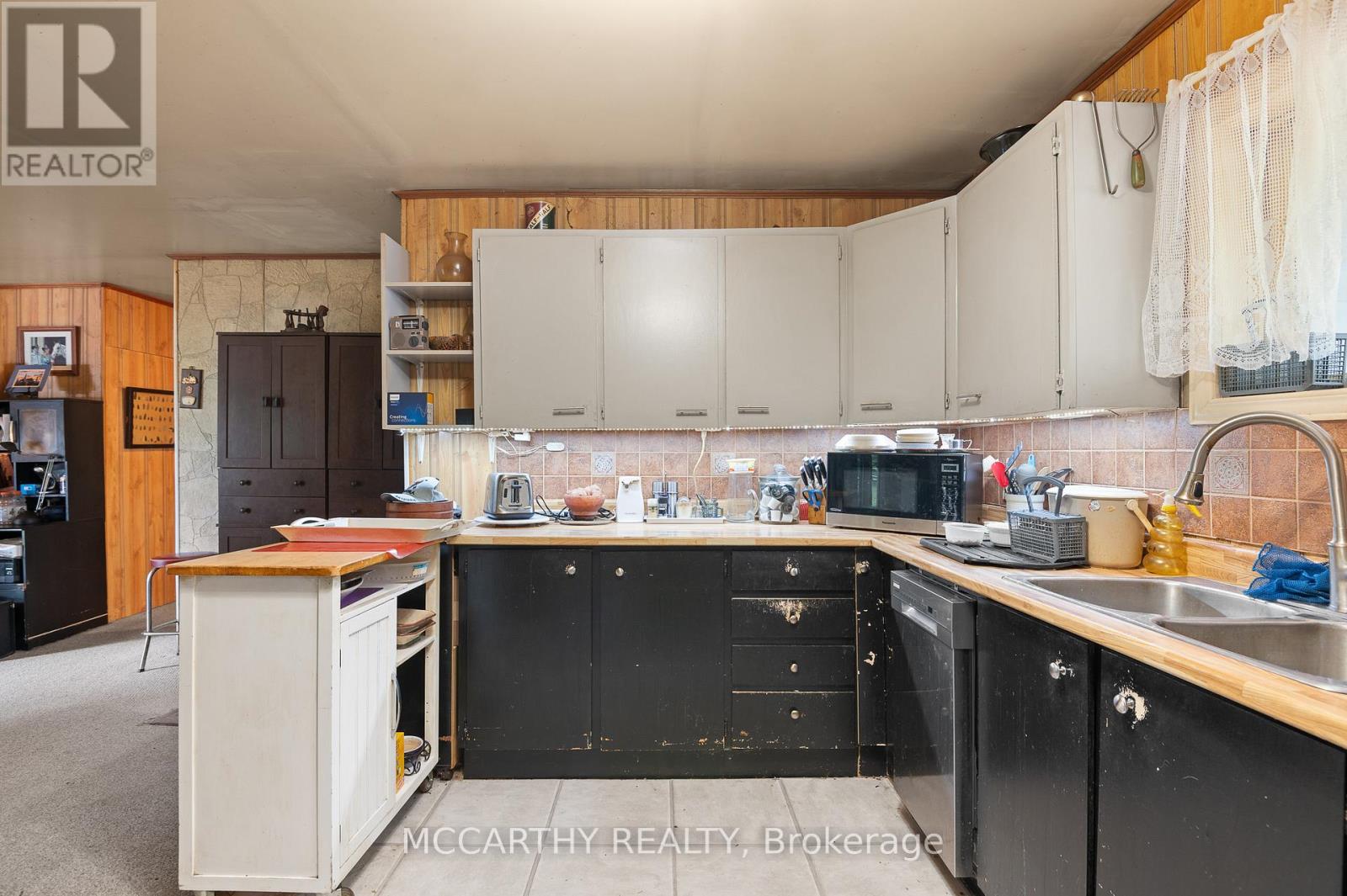 21 Mccutcheon Road, Mulmur, Ontario  L9V 3E8 - Photo 23 - X12313094