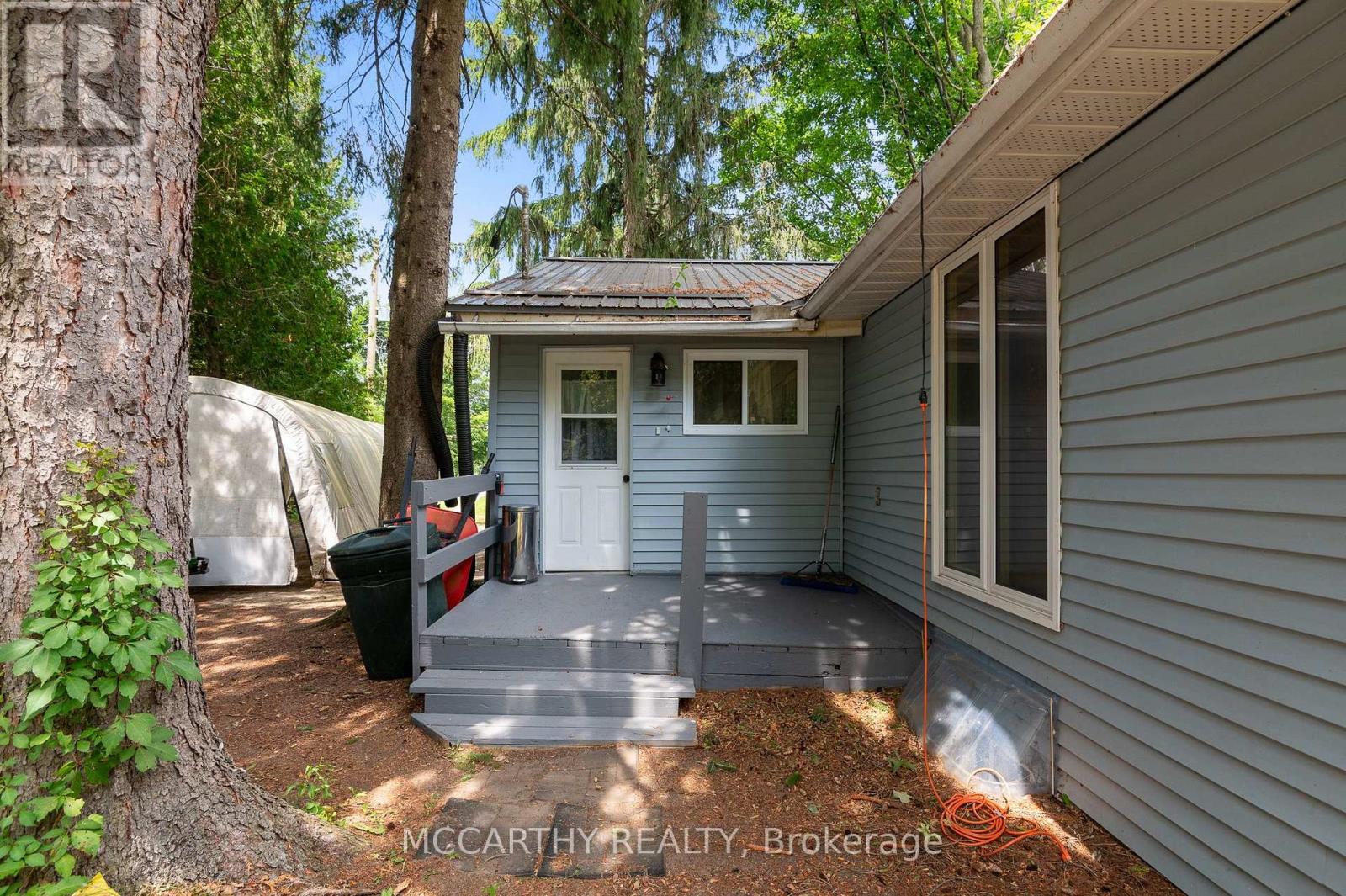 21 Mccutcheon Road, Mulmur, Ontario  L9V 3E8 - Photo 4 - X12313094