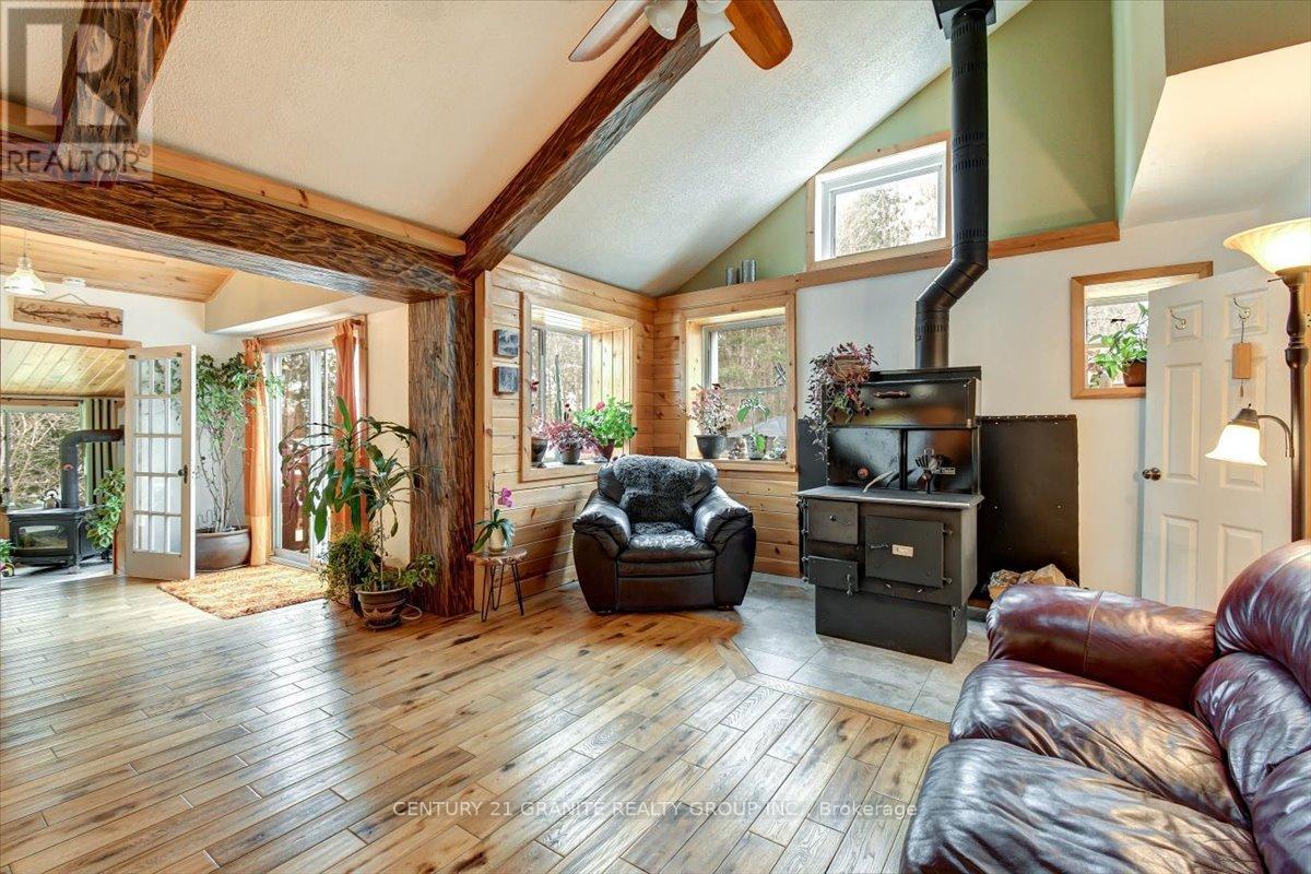 322 Kuno Road, Carlow/mayo, Ontario  K0L 1G0 - Photo 17 - X12313227