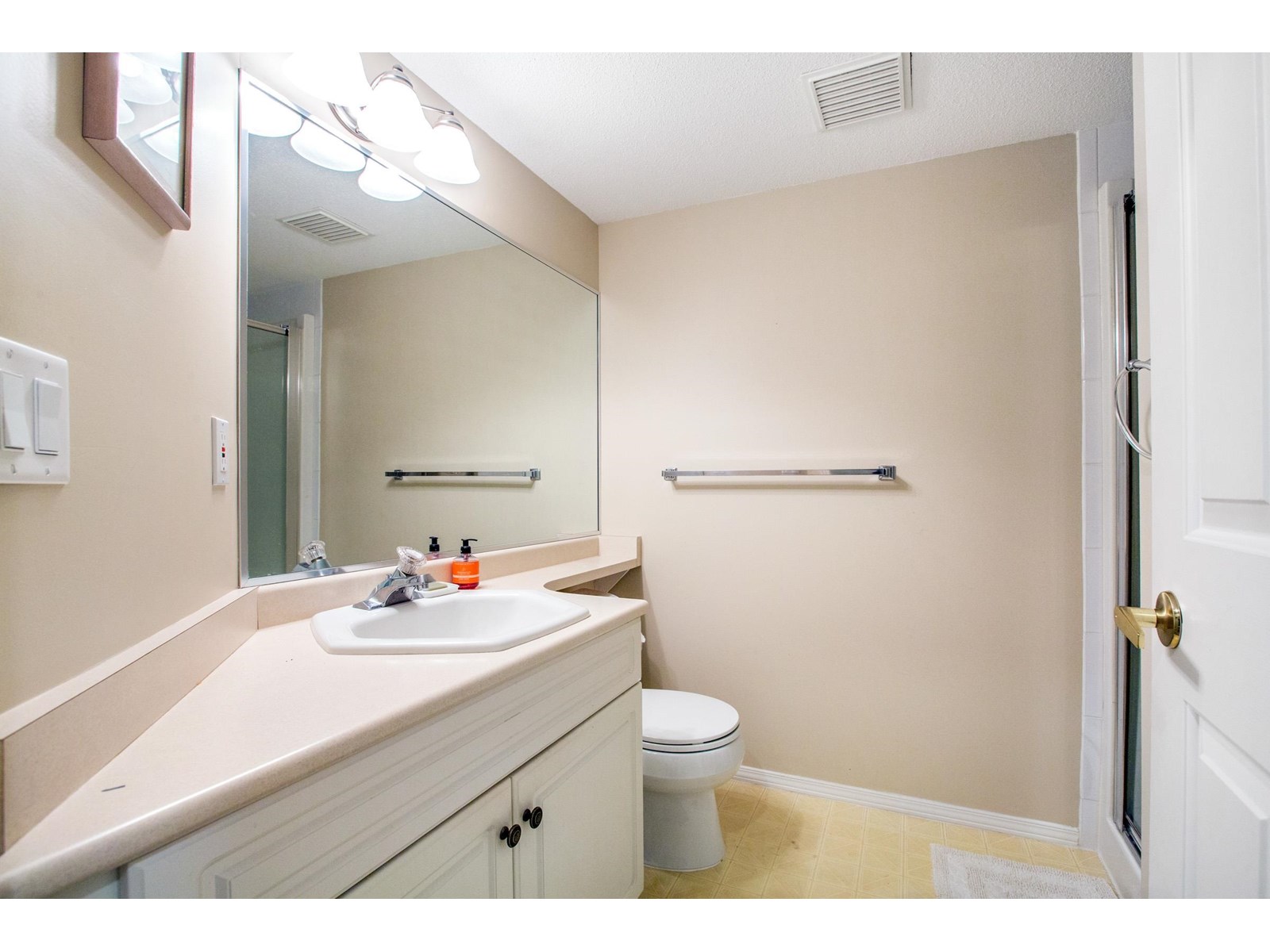 212 13888 70 Avenue, Surrey, British Columbia  V3W 0R8 - Photo 25 - R3031477