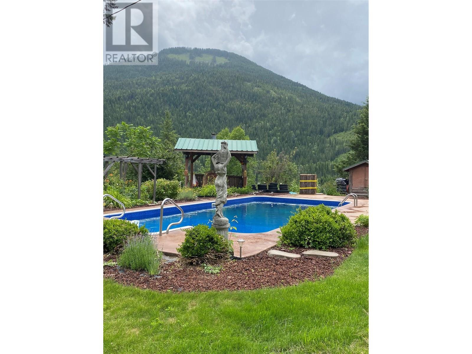 4405 Erie Ross-Spur Road, Salmo, British Columbia  V0G 1L1 - Photo 50 - 10354021