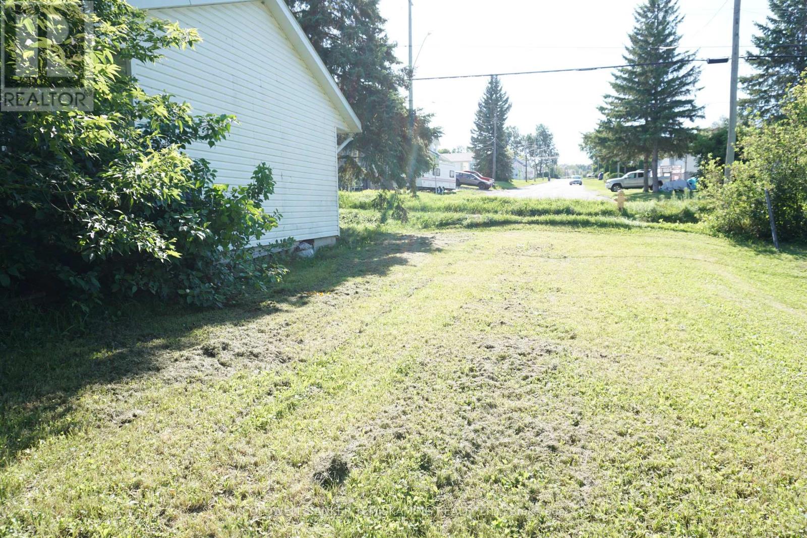 293 Meridian Avenue, Temiskaming Shores, Ontario P0J 1K0 - Photo 9 - T12313256