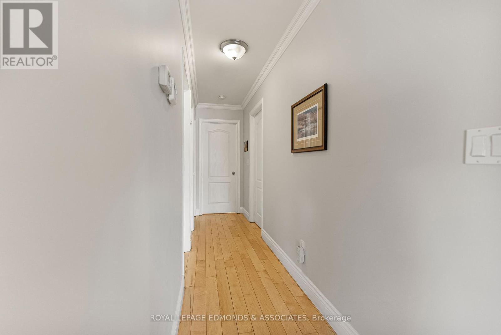 220 Bardis Drive, Laurentian Valley, Ontario  K8B 1C1 - Photo 18 - X12313283