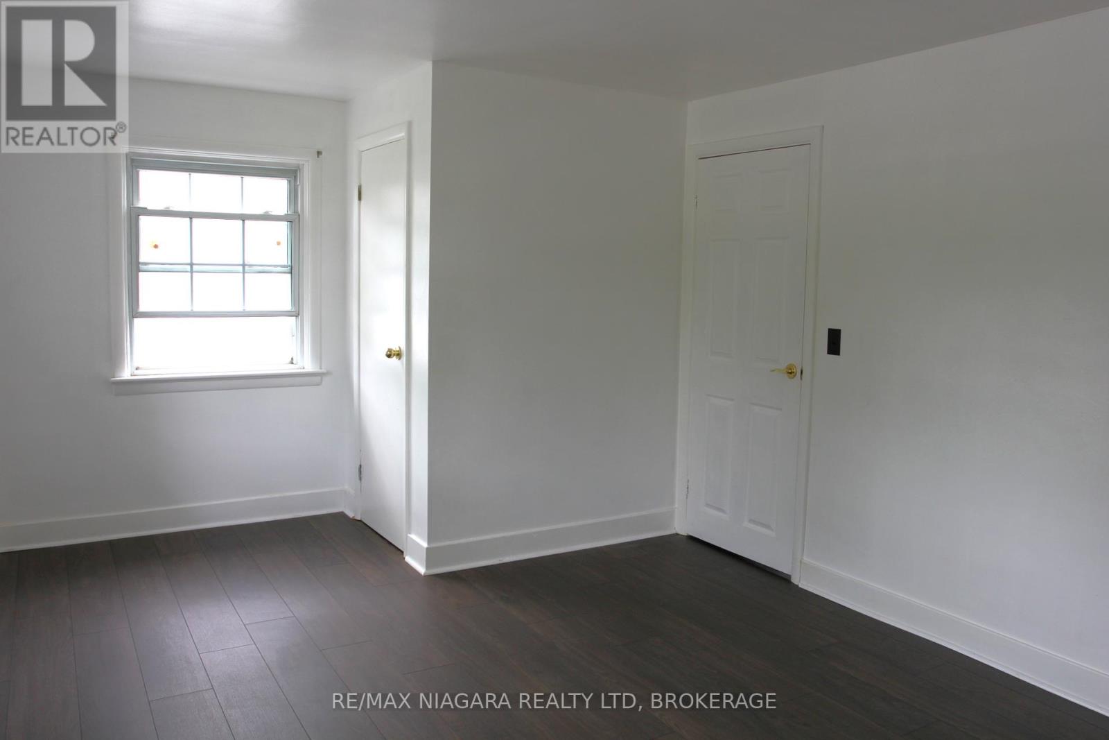 21 Highland Avenue, Fort Erie (Central), Ontario  L2A 2X6 - Photo 25 - X12313299