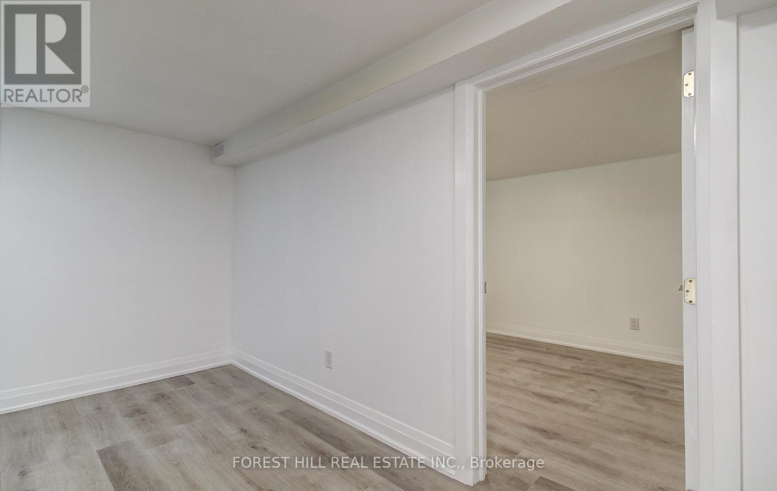 Lower - 32 Laurelcrest Avenue, Toronto, Ontario  M3H 2A4 - Photo 15 - C12313118
