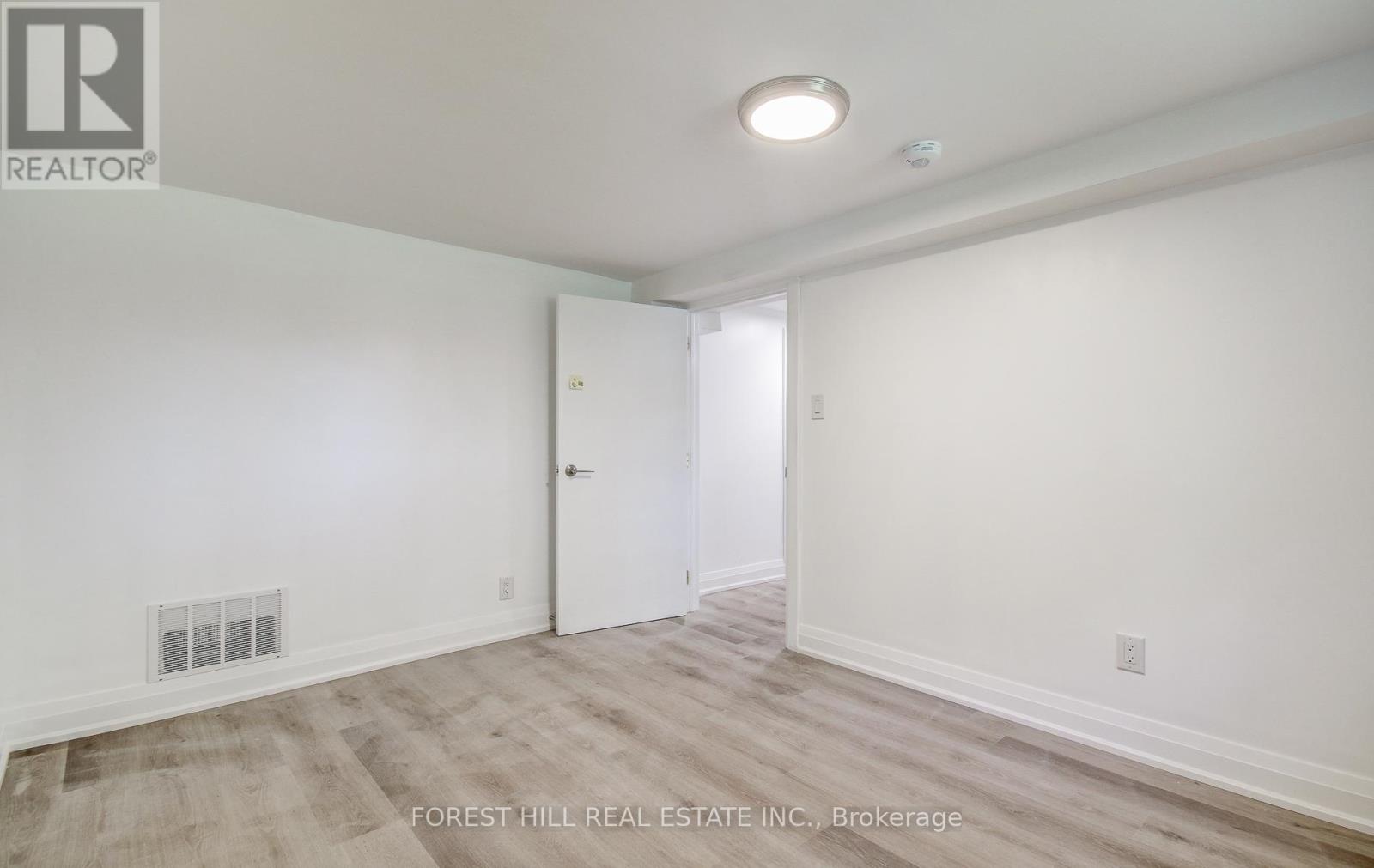 Lower - 32 Laurelcrest Avenue, Toronto, Ontario  M3H 2A4 - Photo 18 - C12313118