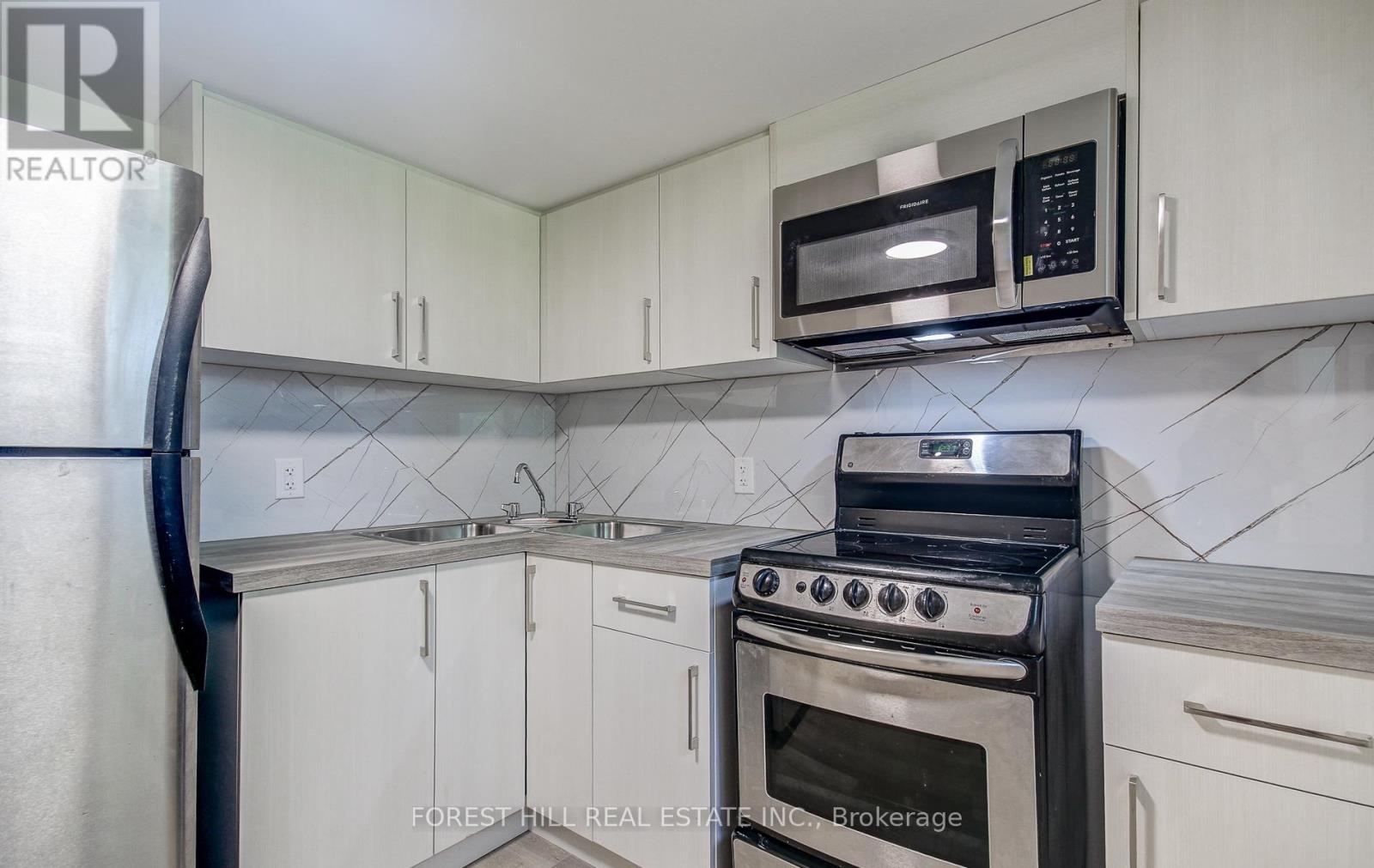 Lower - 32 Laurelcrest Avenue, Toronto, Ontario  M3H 2A4 - Photo 21 - C12313118