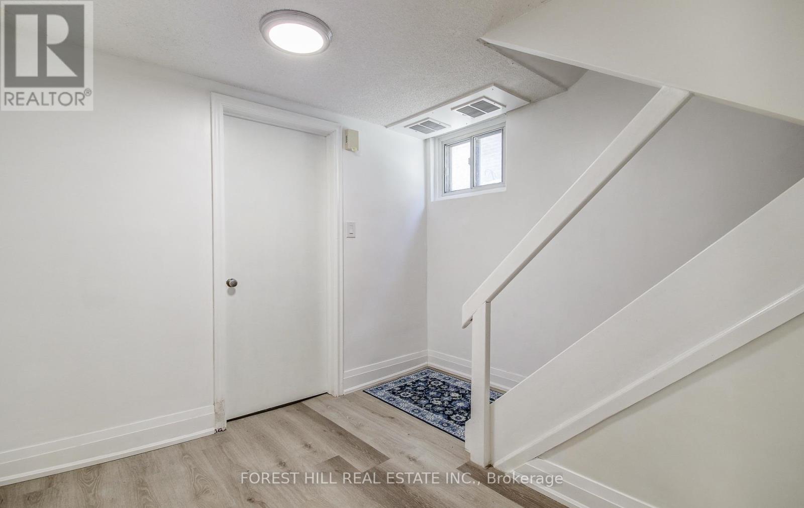 Lower - 32 Laurelcrest Avenue, Toronto, Ontario  M3H 2A4 - Photo 7 - C12313118