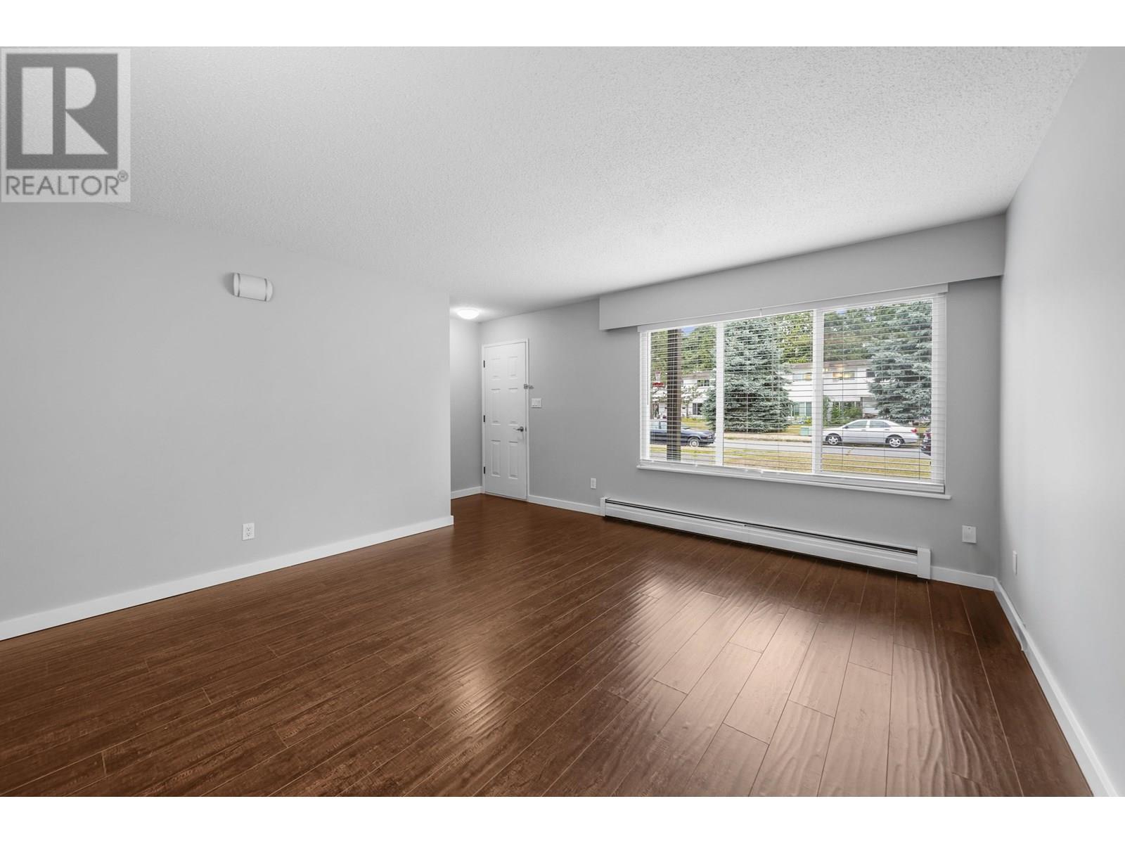 Property at 21528 MAYO PLACE image 4
