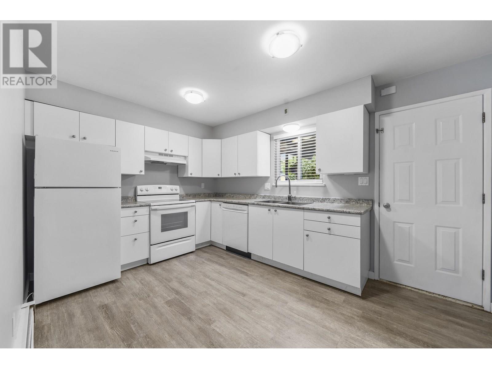 21528 Mayo Place, Maple Ridge, British Columbia  V2X 2K9 - Photo 6 - R3031649