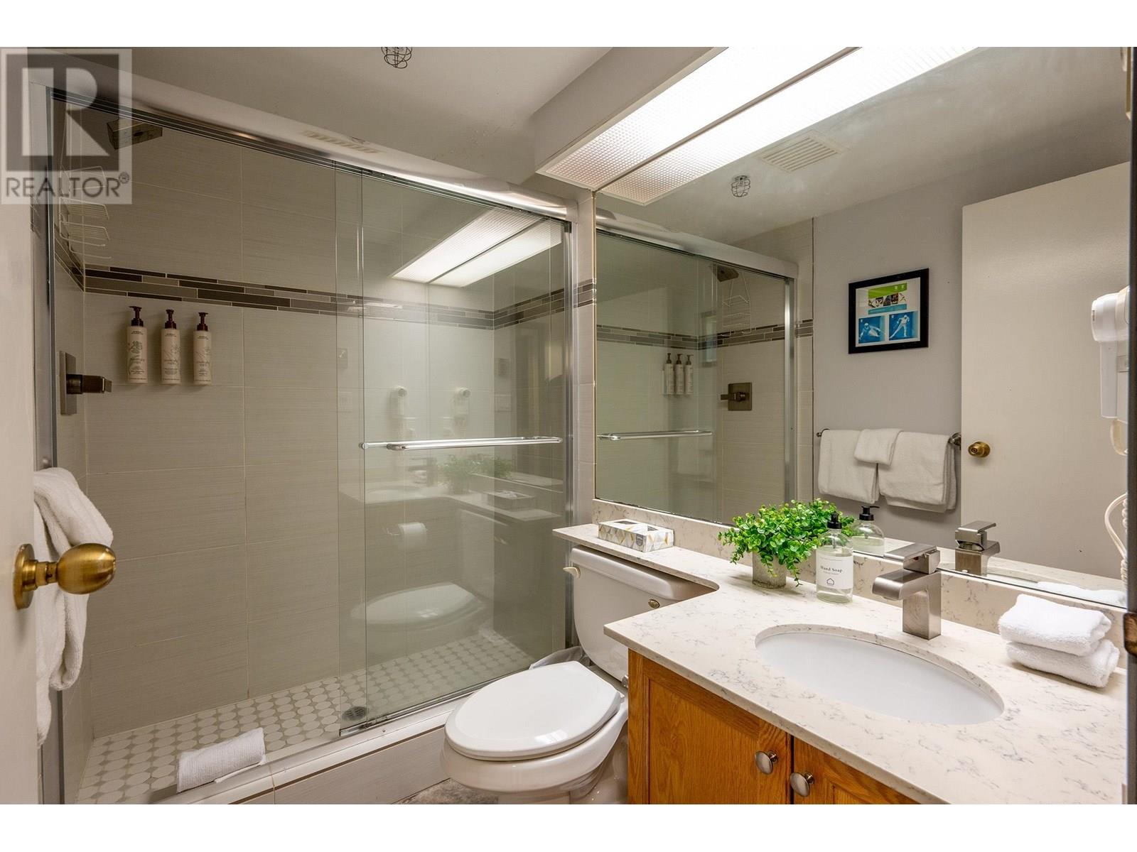 312 4910 Spearhead Place, Whistler, British Columbia  V8E 1G1 - Photo 17 - R3031660