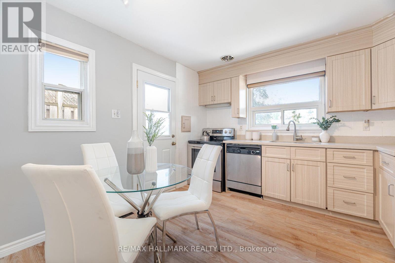 73 Dogwood Crescent, Toronto, Ontario  M1P 3N5 - Photo 16 - E12313146