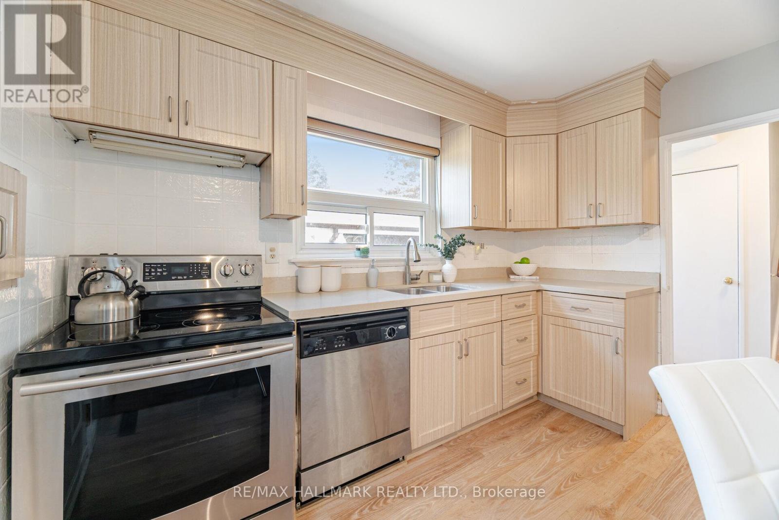 73 Dogwood Crescent, Toronto, Ontario  M1P 3N5 - Photo 21 - E12313146