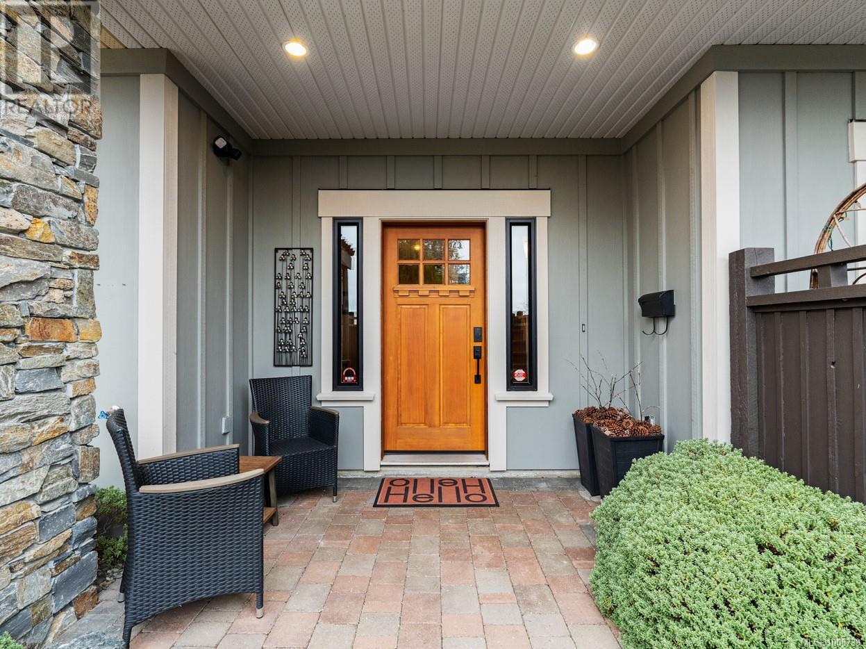 Property at 6 614 Granrose Terr image 3