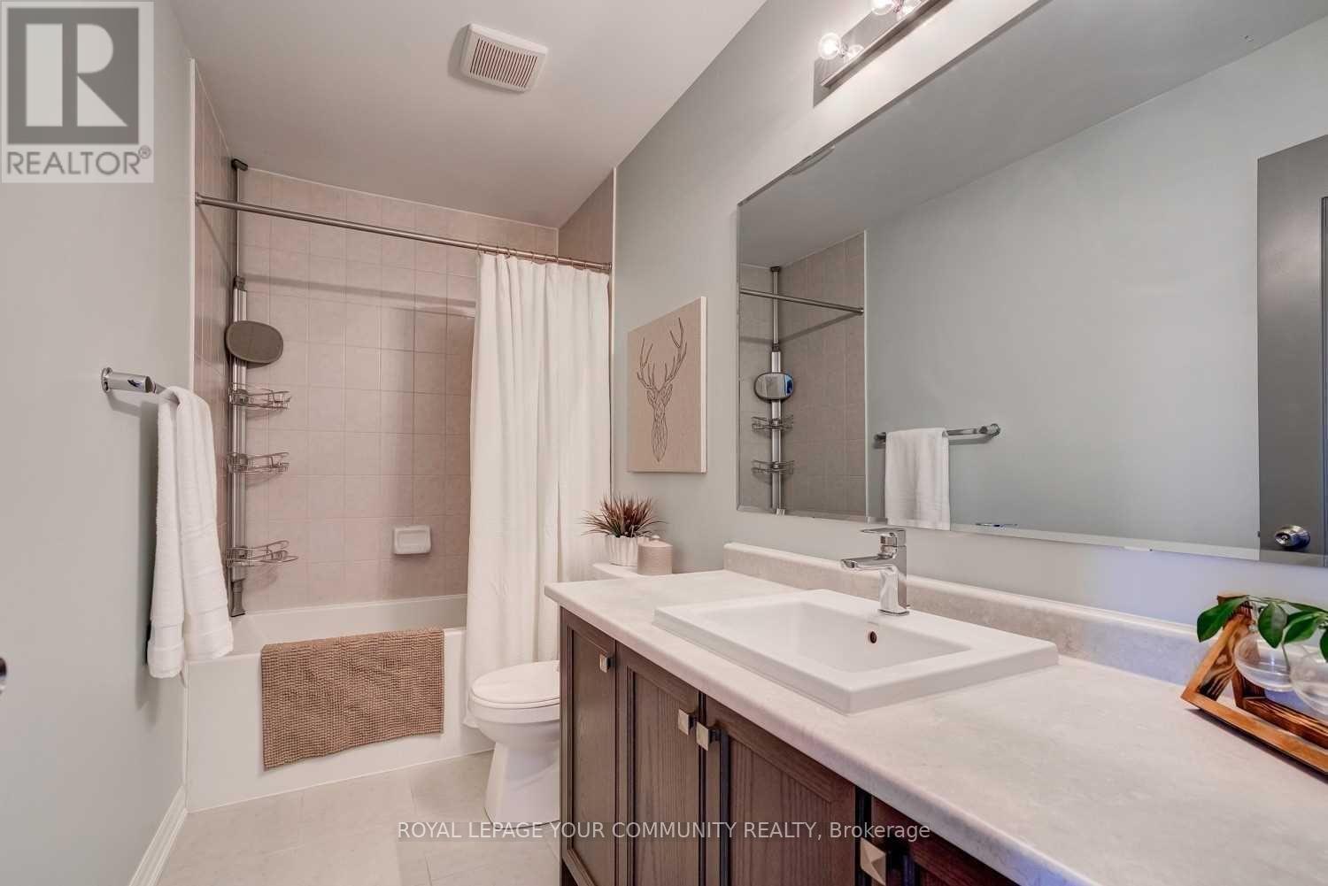 56 Allure Street, Newmarket, Ontario  L3X 0L2 - Photo 29 - N12313190