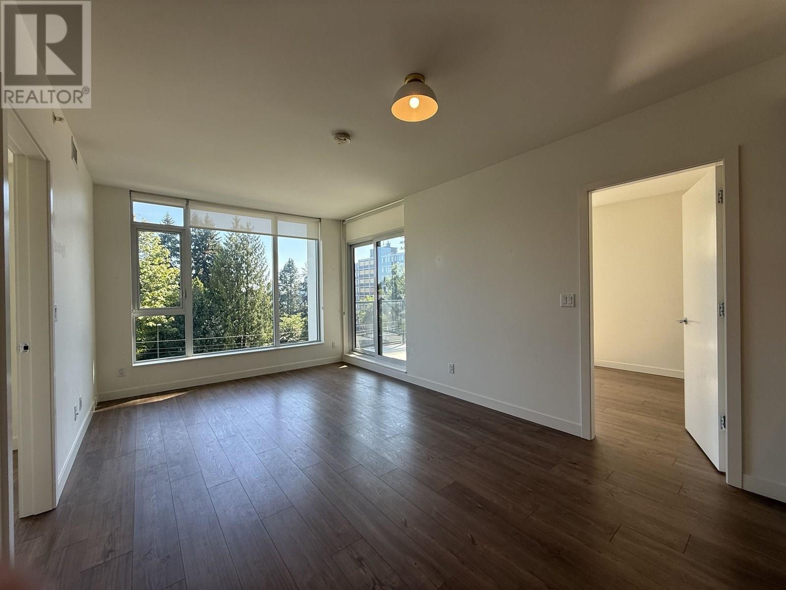 307 585 Austin Avenue, Coquitlam, British Columbia  V3K 0G6 - Photo 5 - R3028991