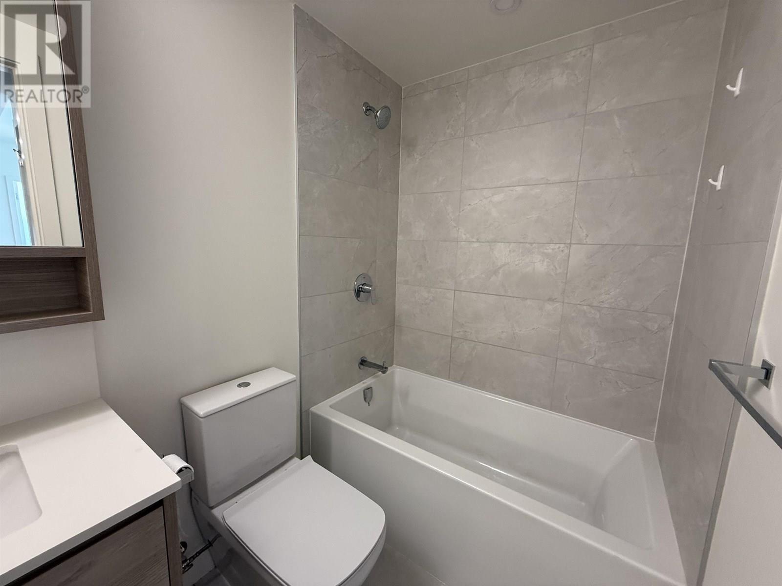307 585 Austin Avenue, Coquitlam, British Columbia  V3K 0G6 - Photo 17 - R3028991
