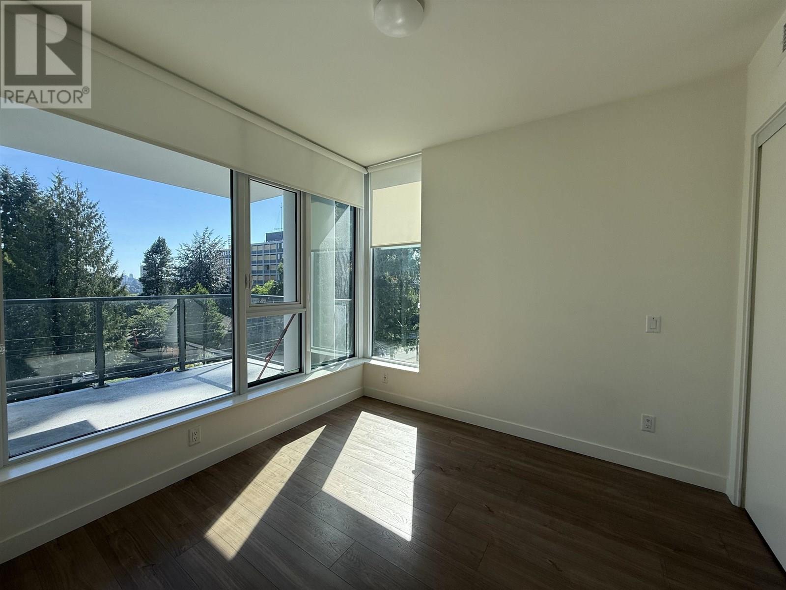 307 585 Austin Avenue, Coquitlam, British Columbia  V3K 0G6 - Photo 6 - R3028991