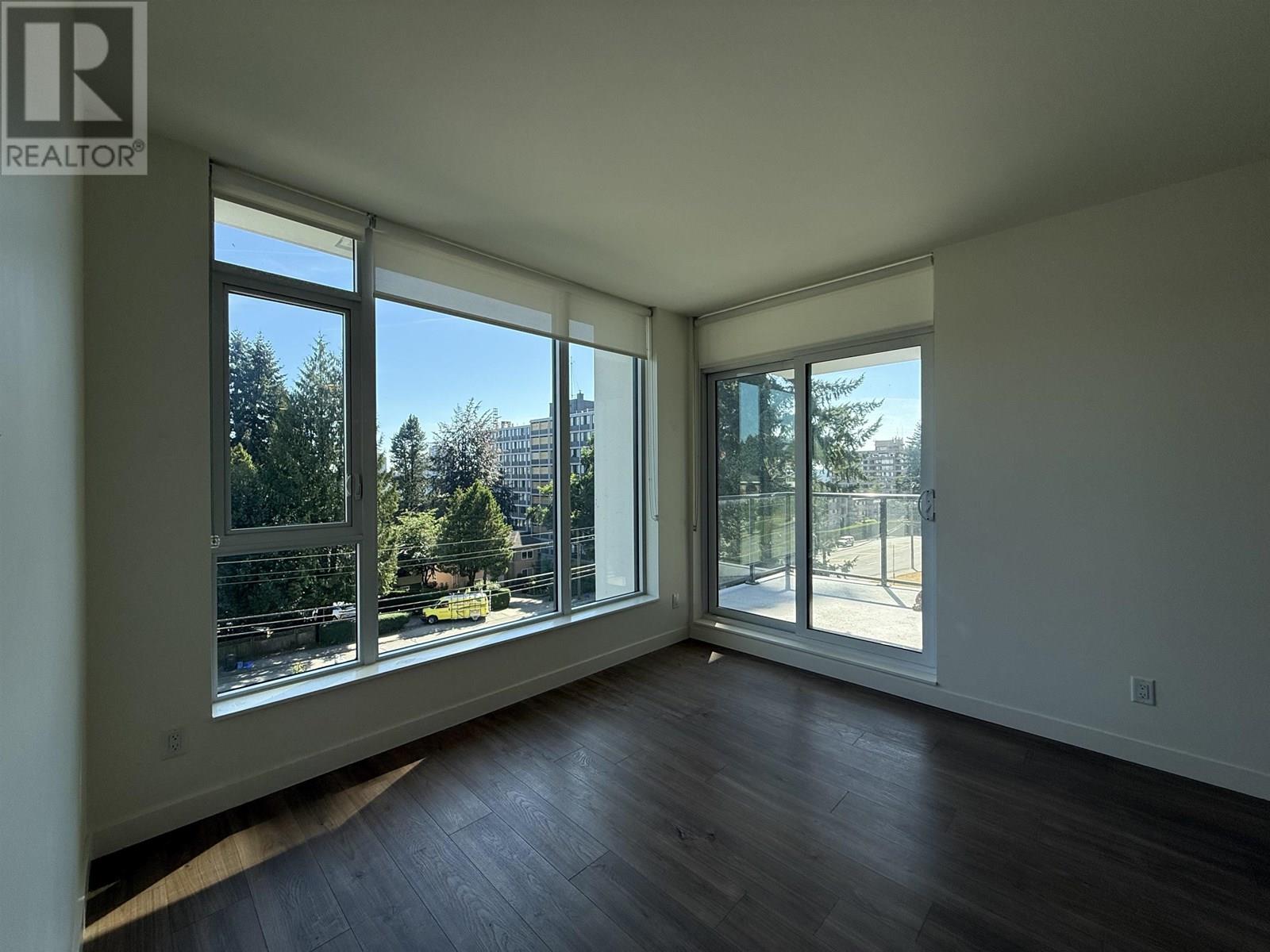 307 585 Austin Avenue, Coquitlam, British Columbia  V3K 0G6 - Photo 4 - R3028991