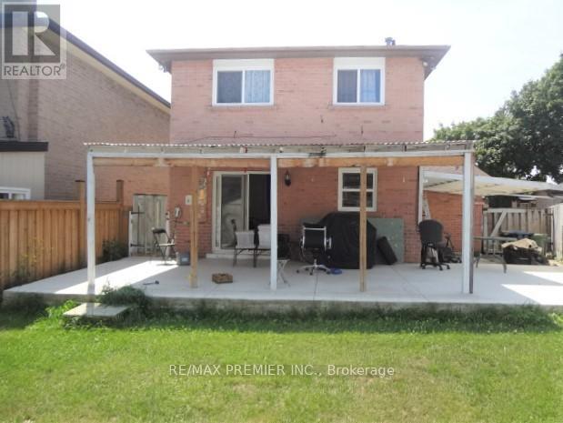 4 Teresa Court, Toronto, Ontario  M9V 4Y5 - Photo 12 - W12312589