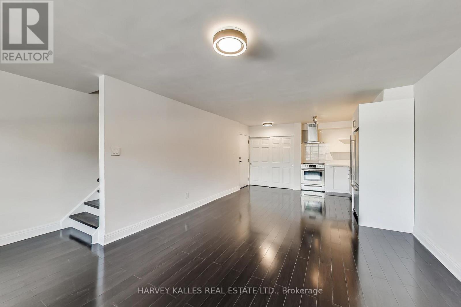 395 Keele Street, Toronto, Ontario  M6P 2K9 - Photo 13 - W12313169