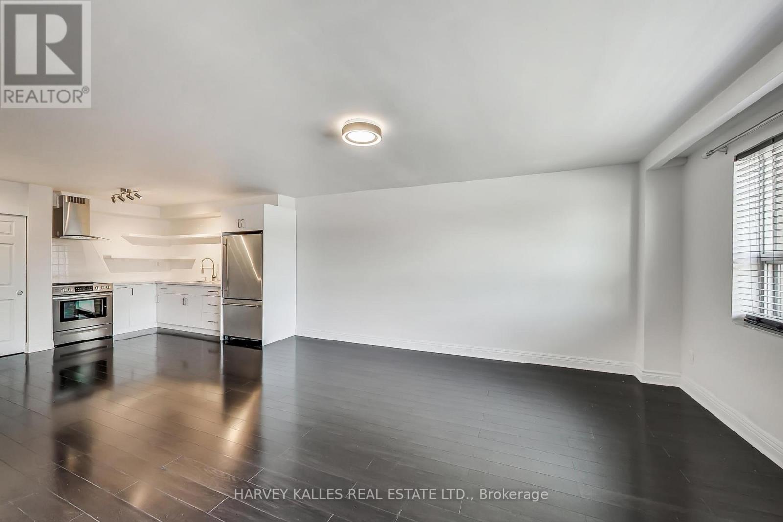 395 Keele Street, Toronto, Ontario  M6P 2K9 - Photo 14 - W12313169