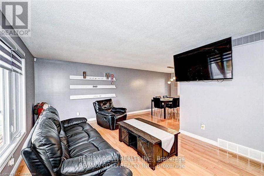 288 Salisbury Avenue, Cambridge, Ontario  N1S 4H4 - Photo 10 - X12313134