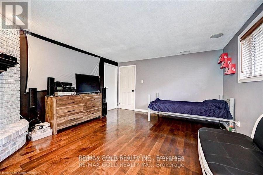 288 Salisbury Avenue, Cambridge, Ontario  N1S 4H4 - Photo 32 - X12313134