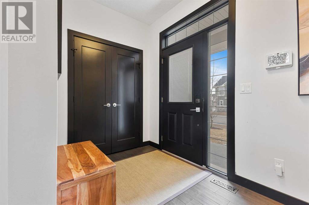 Property at 190 Baywater Way SW image 4