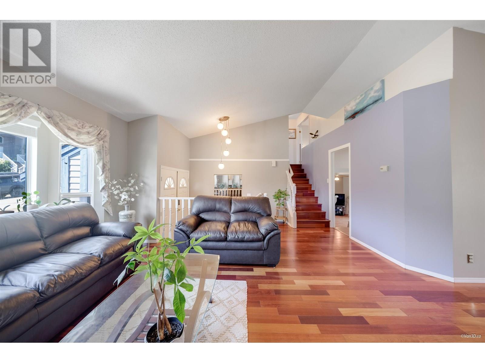 1295 Daimler Street, Coquitlam, British Columbia  V3B 6P5 - Photo 5 - R3029675