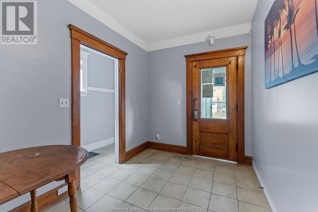Property at 469 MILL STREET image 3