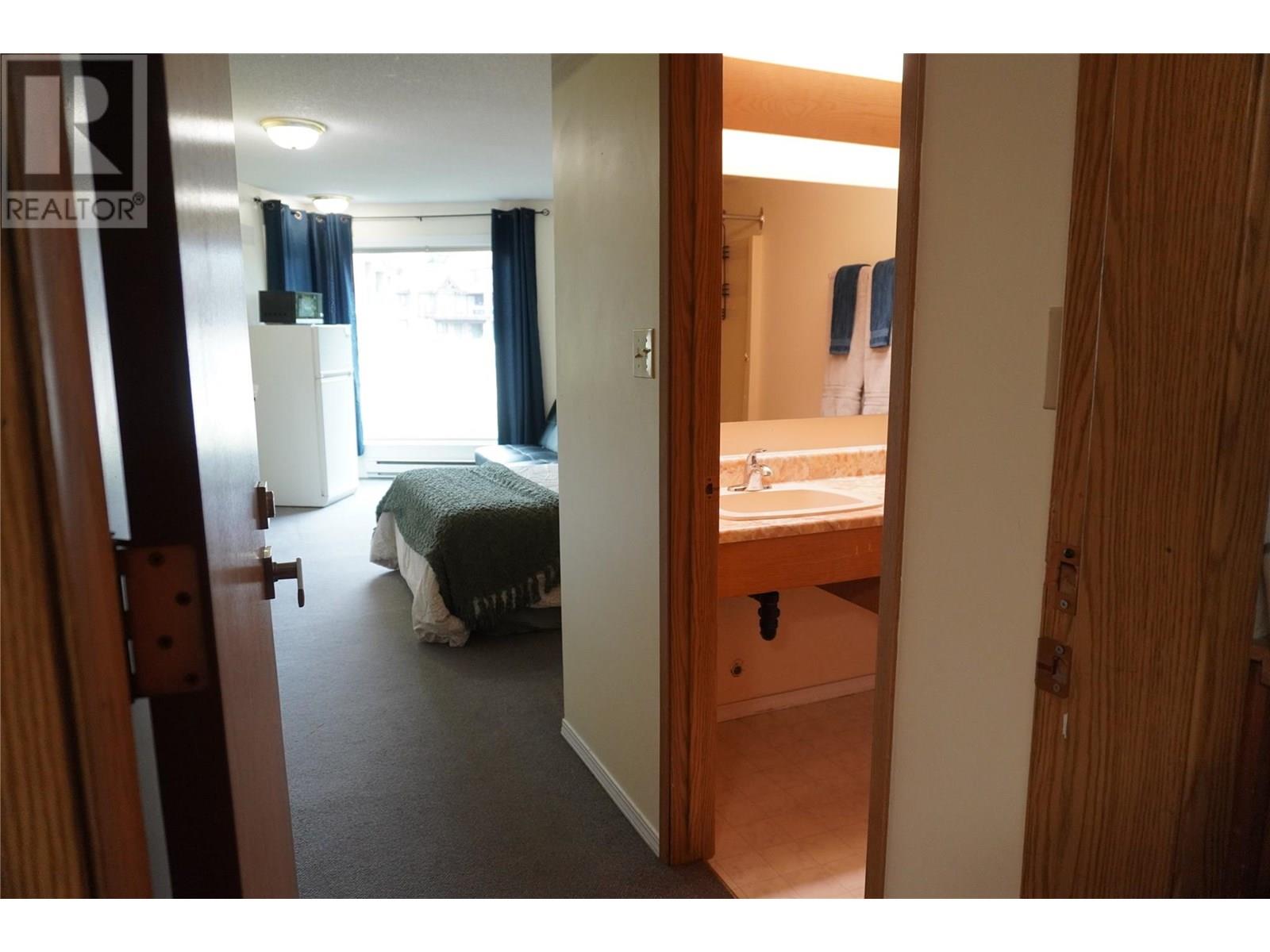 5375 Big White Road Unit# 228 Big White Photo 6 5375 Big White Road Unit# 228 Big White Photo 6