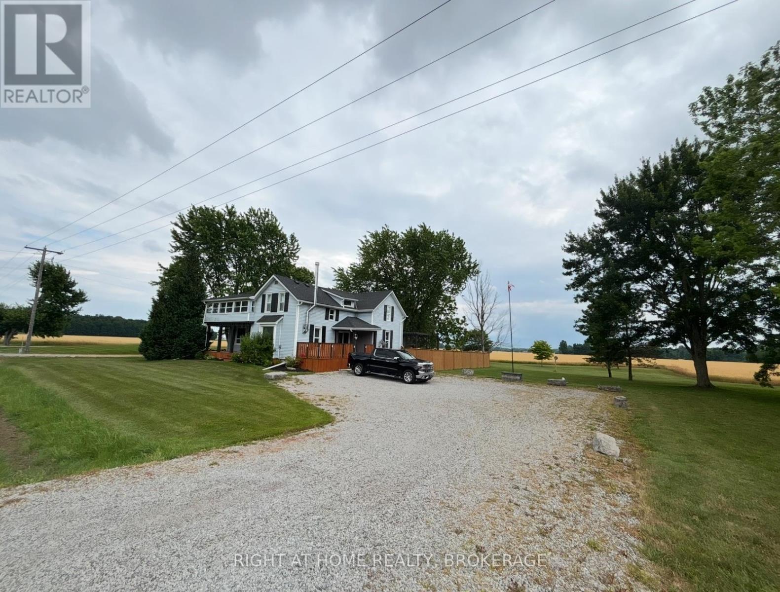 Property at 720 WEBBER ROAD image 3