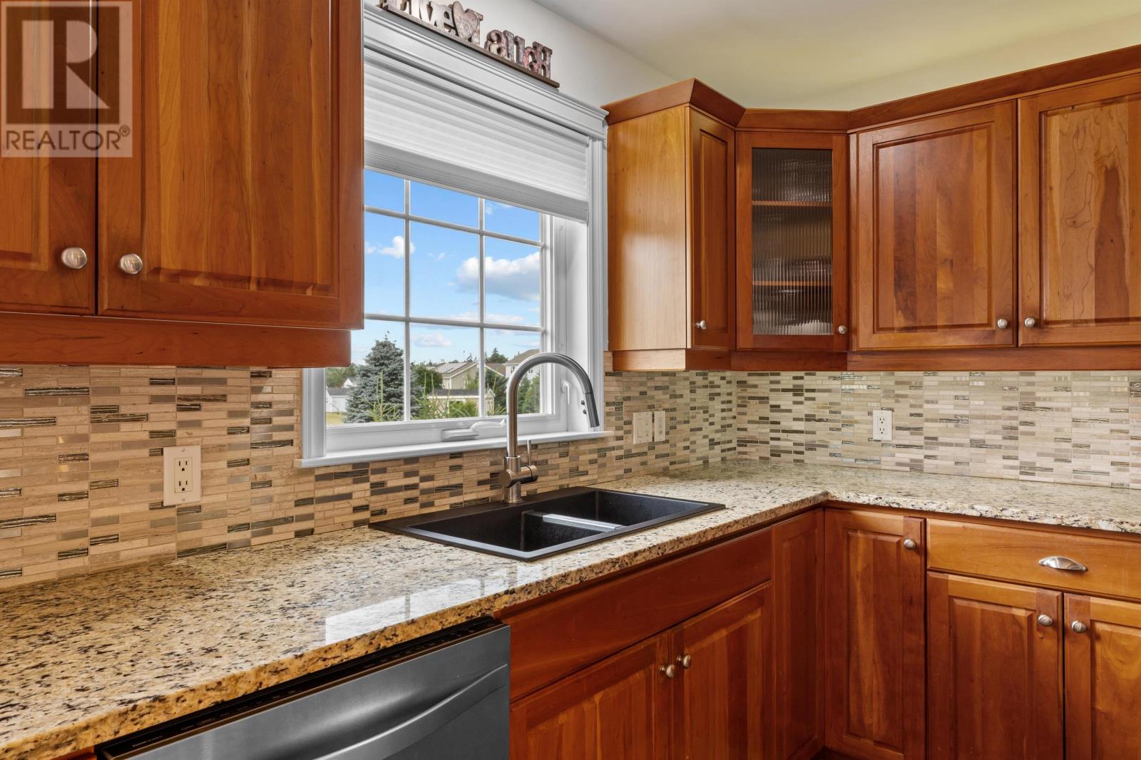 102 Primrose Drive, Cornwall, Prince Edward Island  C0A 1H4 - Photo 13 - 202518434