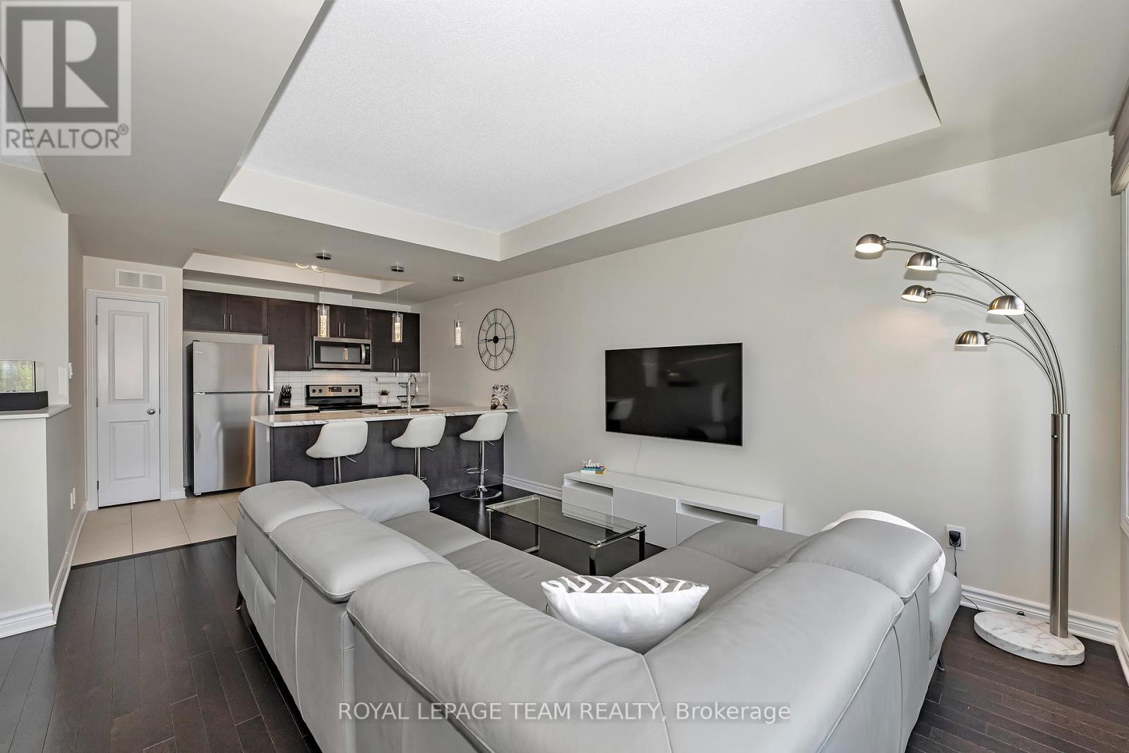 887 Kilbirnie Drive, Ottawa, Ontario  K2J 6G6 - Photo 10 - X12313316