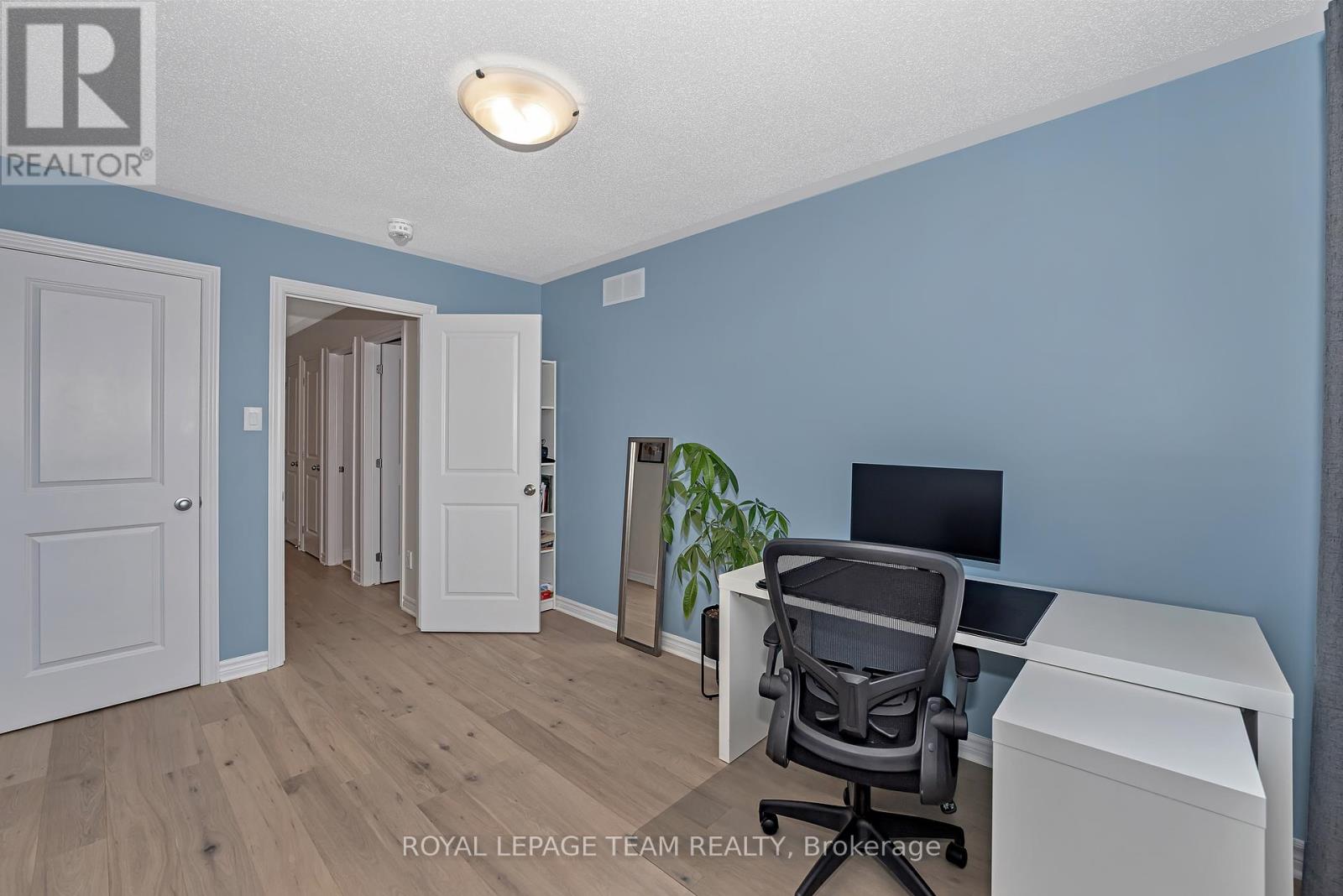 887 Kilbirnie Drive, Ottawa, Ontario  K2J 6G6 - Photo 21 - X12313316