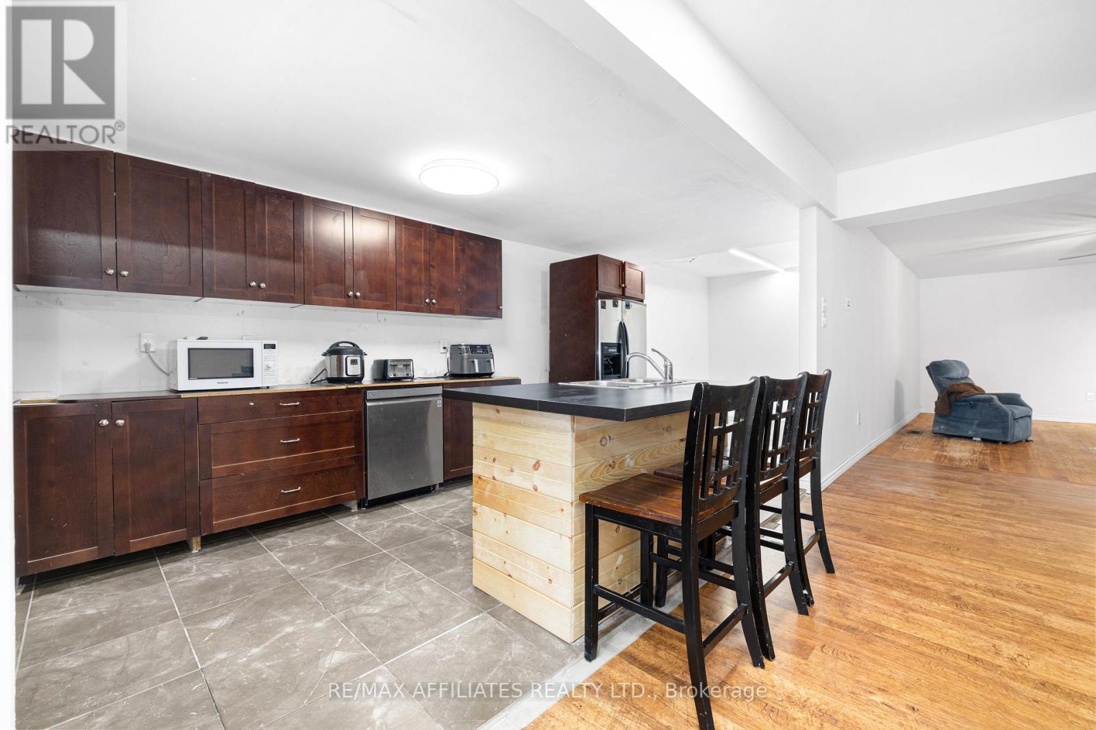 79 George Street, Lanark Highlands, Ontario  K0G 1K0 - Photo 18 - X12313330